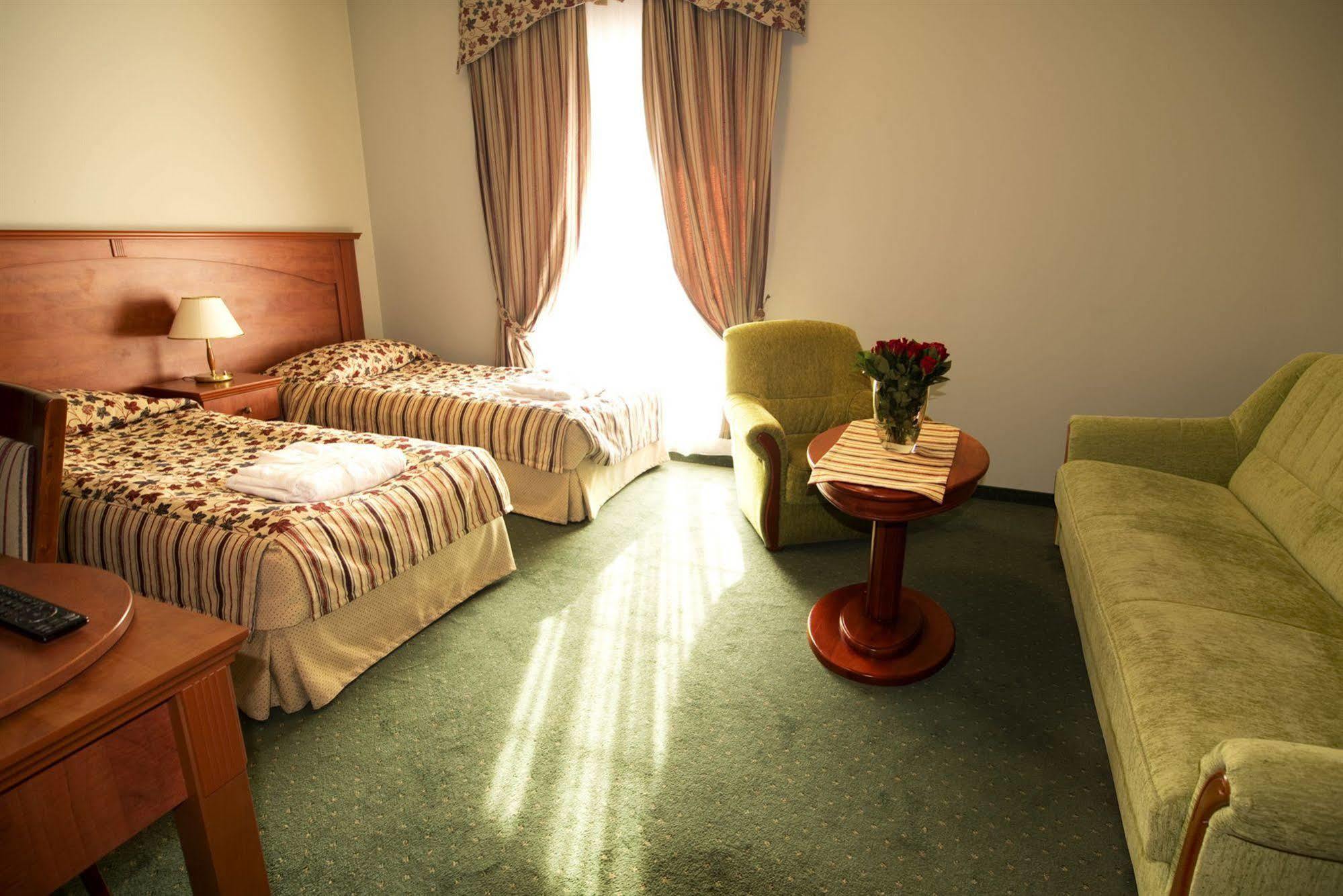 Hotel Mlyn & Spa Włocławek Kültér fotó